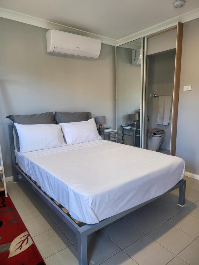 T&V Suites 윈저 외부 사진